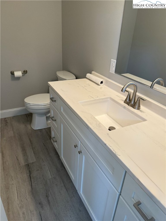 Boone, North Carolina 28607, United States, 4 Bedrooms Bedrooms, ,5 BathroomsBathrooms,Residential,Active,245525