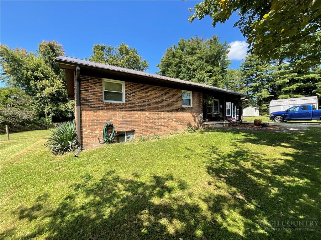 6627 Glade Valley Road