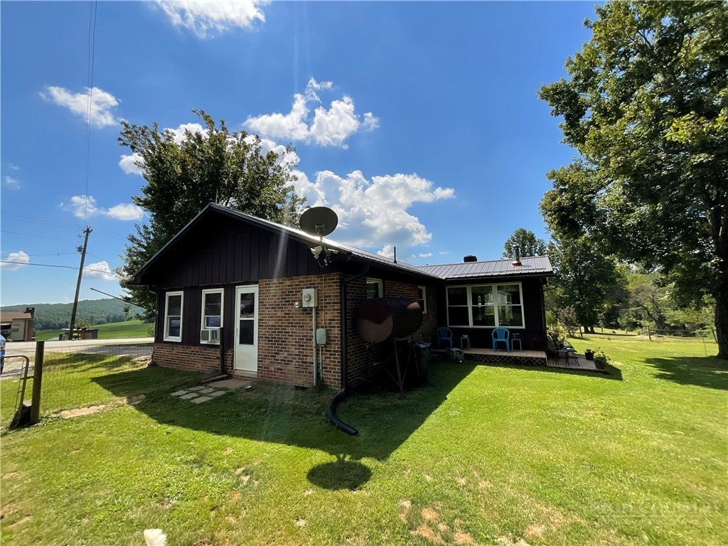 6627 Glade Valley Road