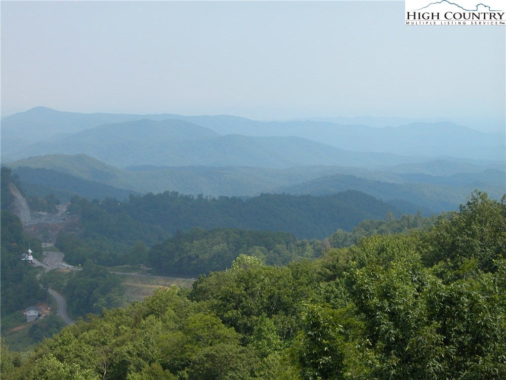111 Acres - Blowing Rock Boulevard