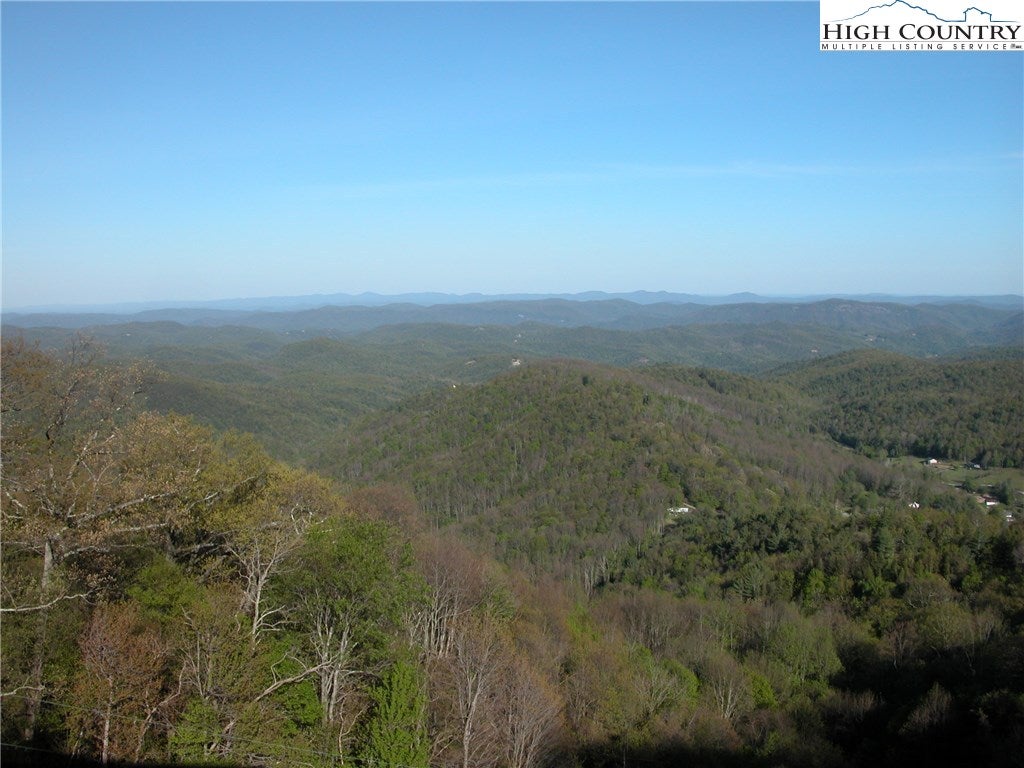 111 Acres - Blowing Rock Boulevard