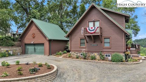 Photo of 157 Deerfield Road, West Jefferson, NC 28694 (MLS # 256597) Photo of 157 Deerfield Road, West Jefferson, NC 28694 (MLS # 256597)