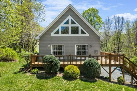 Photo of 982 Browns Chapel Road, Boone, NC 28607 (MLS # 261341)