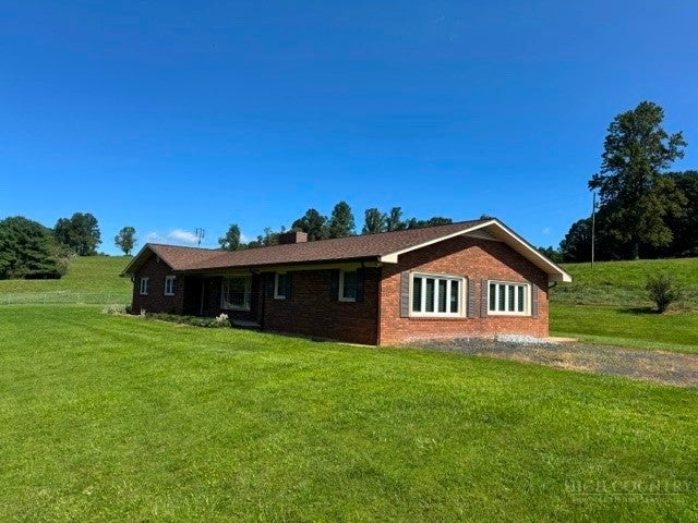 427 J E Gentry Road