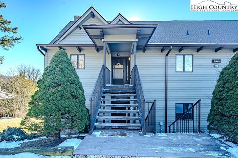 Photo of 934 Chetola Lake Drive #3, Blowing Rock, NC 28605 (MLS # 259272)