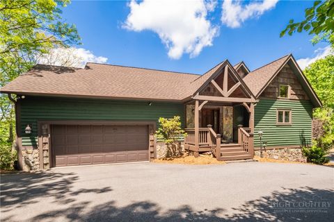 Photo of 149 Regency Lane, Boone, NC 28607 (MLS # 262153)