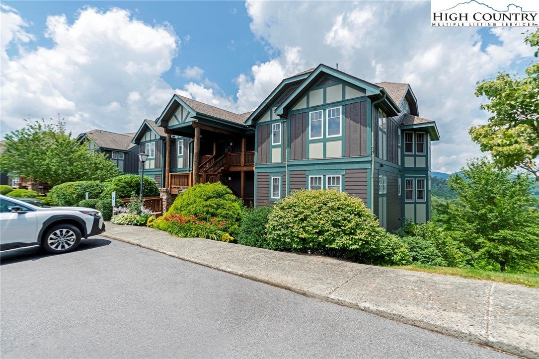 290 Indian Paintbrush Drive R1011