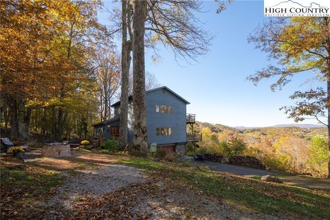 Photo of 540 Mountain Farm Road, Boone, NC 28607 (MLS # 258207) Photo of 540 Mountain Farm Road, Boone, NC 28607 (MLS # 258207)
