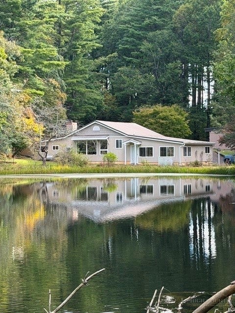 71 Lakewood Lane
