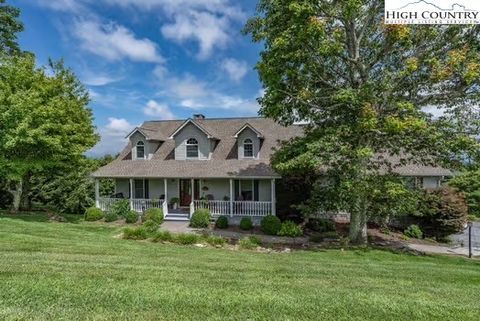 Photo of 154 Scene A Rama Drive, Boone, NC 28607 (MLS # 257254)