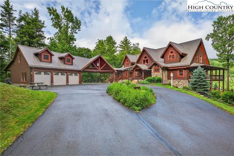 Photo of 904 Bryan Hollow Road, Boone, NC 28607 (MLS # 256670)