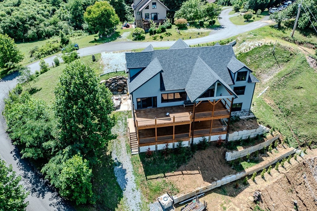 368 Fall Creek Meadows Lane