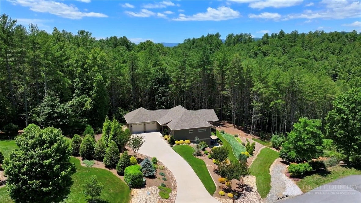 5515 Cedar Cove Way