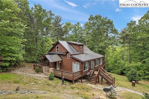 Photo of 1158 Staghorn Road, Purlear, NC 28665 (MLS # 259890)