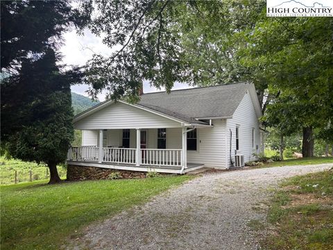 Photo of 73 Bledsoe Creek Road, Sparta, NC 28675 (MLS # 257074)