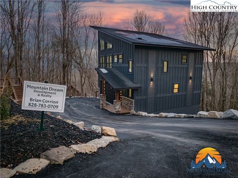 A home in Beech Mountain