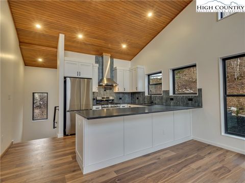 A home in Beech Mountain