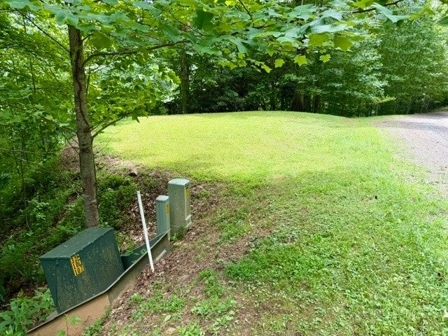 Lot 19 Clear Waters Edge Estate