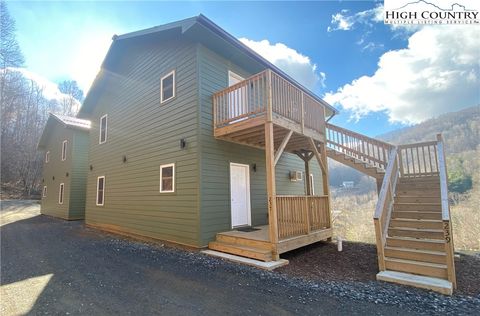 Photo of 237 Majestic Vine Lane, Warrensville, NC 28693 (MLS # 259742)