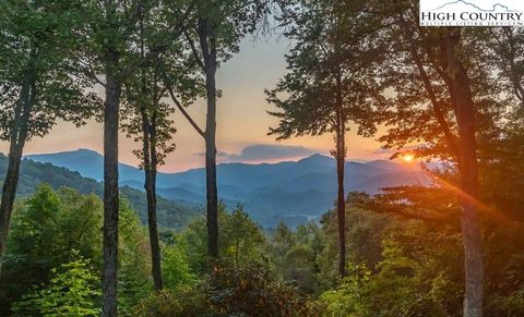 Photo of 243 Red Oak Trail, Boone, NC 28607 (MLS # 253739)