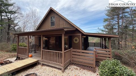 Photo of 437 Deer Crossing Lane, Lenoir, NC 28645 (MLS # 259105)