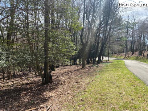 Vacant Land For Sale - LOT 6 Hickory Hill Lane<br/> Roaring Gap, NC 28627