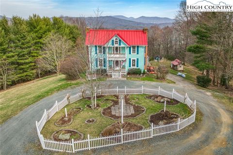 Photo of 1433 Hattie Hill Road, Vilas, NC 28692 (MLS # 242045)