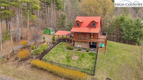 Photo of 461 E Hidden Mountain Lane, Crumpler, NC 28617 (MLS # 260487)