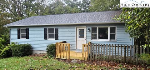 Photo of 150 Piney Creek Lane, Boone, NC 28607 (MLS # 258330)