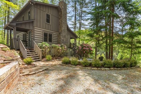 Photo of 236 Turkeyfoot Lane, Vilas, NC 28692 (MLS # 261634)