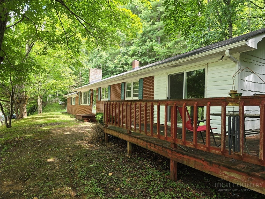 2158 W Mill Creek Road