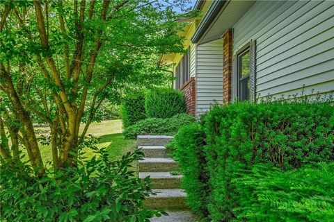Homes For Sale - 1324 Ripshin Road<br/> Troutdale, VA 24378
