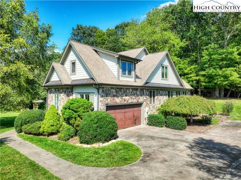 Photo of 330 Crain Branch Lane, Jefferson, NC 28640 (MLS # 258285)