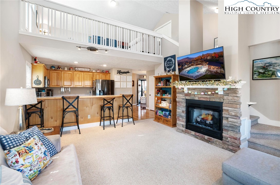 446 Peaceful Haven Drive 832