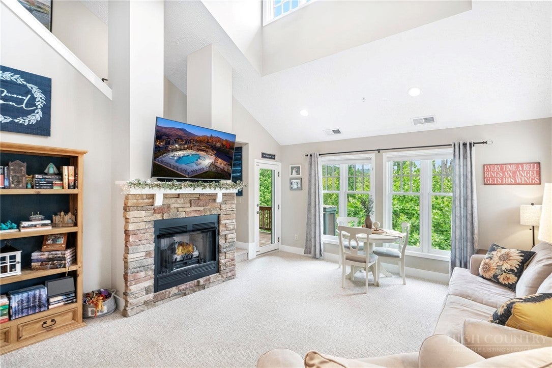 446 Peaceful Haven Drive 832