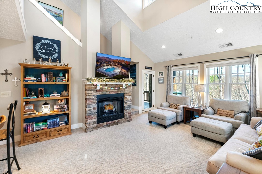 446 Peaceful Haven Drive 832