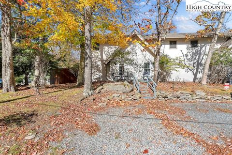 Photo of 101 Hornbeam Road #2B, Beech Mountain, NC 28604 (MLS # 258536)