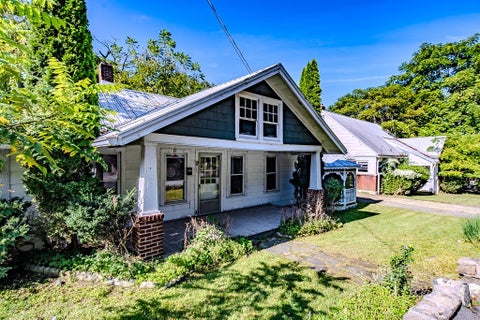 Photo of 192 & 206 Orchard Street, Boone, NC 28607 (MLS # 264156)