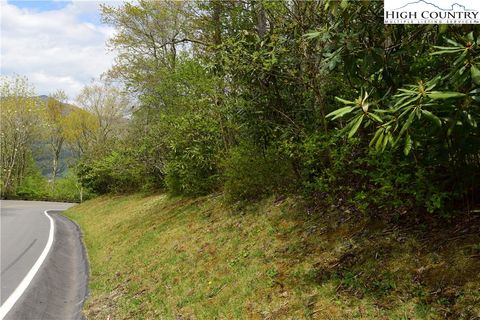Photo of TBD Elk River Parkway, Banner Elk, NC 28604 (MLS # 254358)