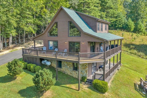 Photo of 662 Prime Circle, Piney Creek, NC 28663 (MLS # 263465)