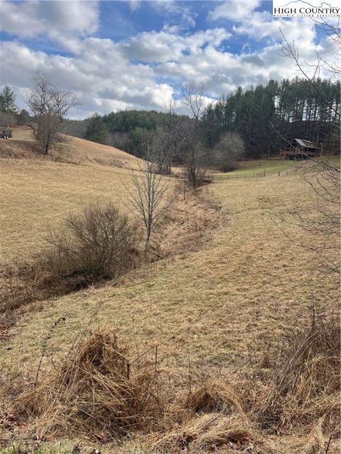 Photo of Lot 3A Silvia Lane, Piney Creek, NC 28663 (MLS # 259569)