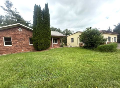 Photo of 1586 NC Highway 88 W., West Jefferson, NC 28694 (MLS # 262791)
