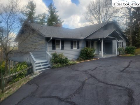 Photo of 488 Meadow View Road, Roaring Gap, NC 28668 (MLS # 260828)