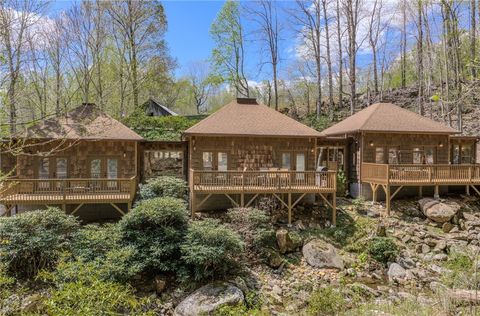Photo of 426 Cook Town Road, Bakersville, NC 28705 (MLS # 261374)