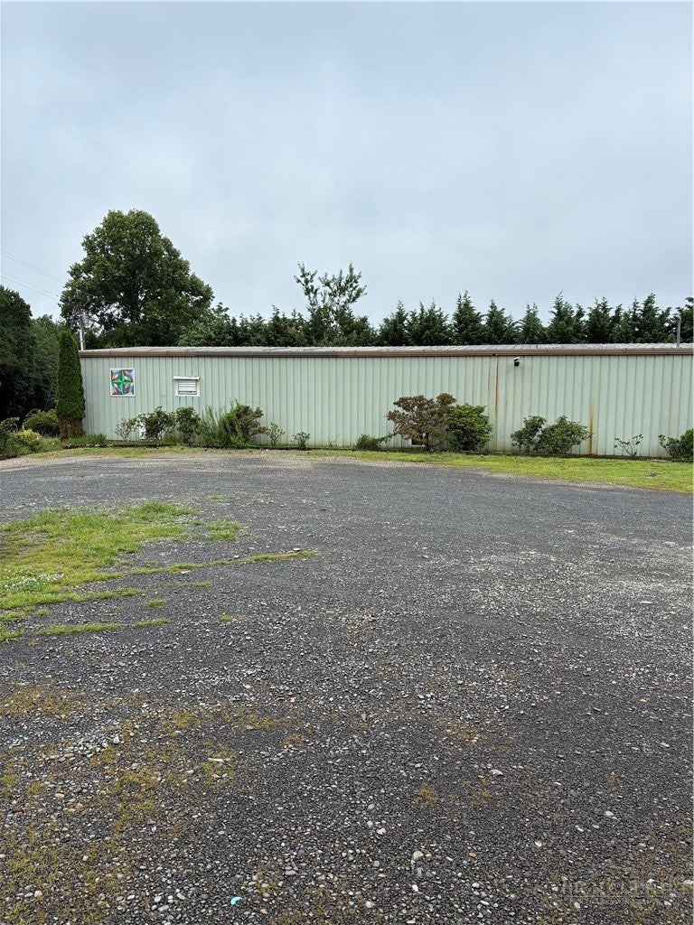 593 Andrews Ridge Road