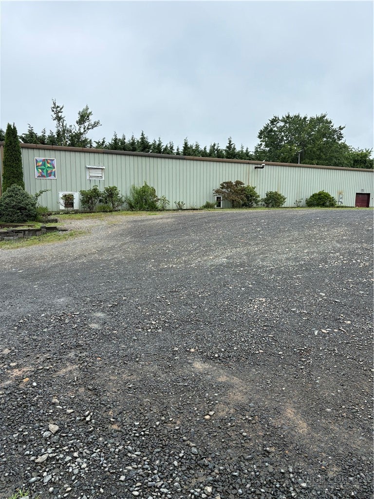 593 Andrews Ridge Road