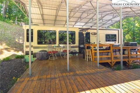 Photo of 1768 Joe Shoemaker Road, Vilas, NC 28692 (MLS # 250493)
