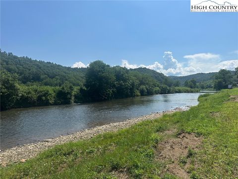 Photo of 123 Railroad Grade Road, Todd, NC 28684 (MLS # 256537) Photo of 123 Railroad Grade Road, Todd, NC 28684 (MLS # 256537)