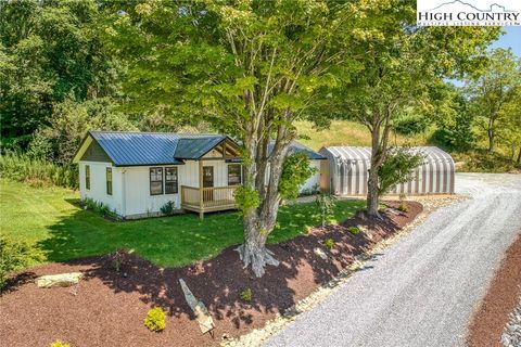 Photo of 995 George Wilson Road, Boone, NC 28607 (MLS # 245421)