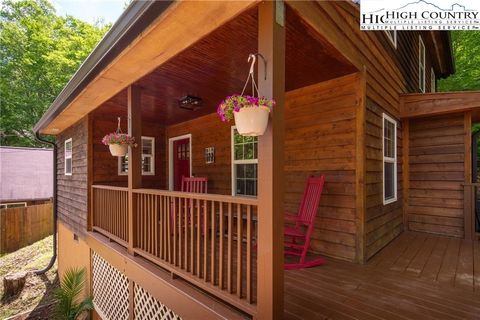 Photo of 1375 Stoney Brook Lane, Boone, NC 28607 (MLS # 258013)